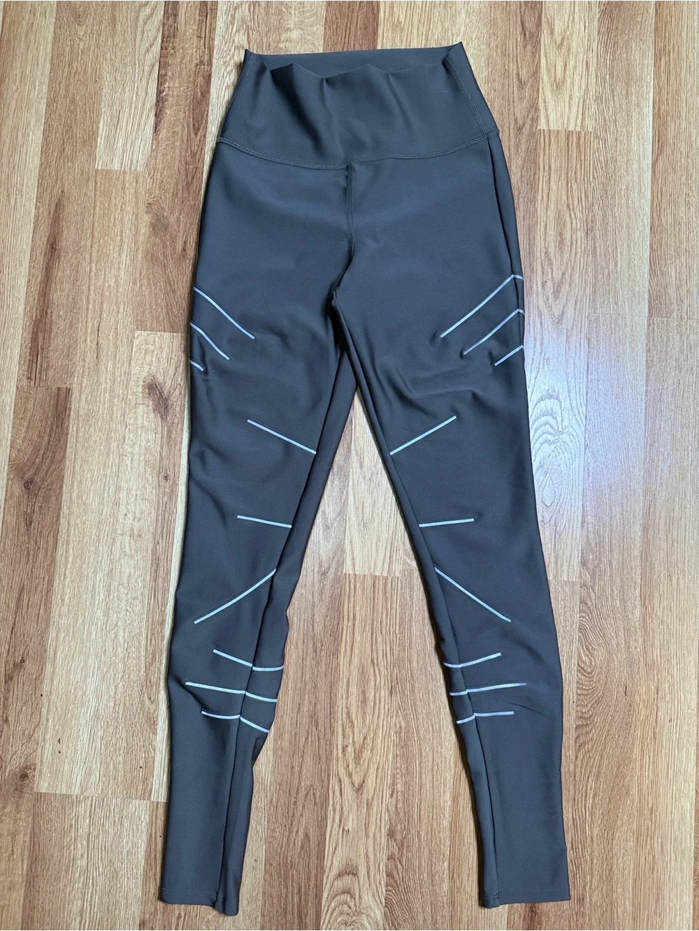 EUC Alo High Waist Sequence Airlift Leggings Reflective S Olive Branch Green